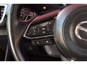 Mazda 3 2.0 ( ปี 2017 ) S Sports Hatchback AT รูปที่ 7